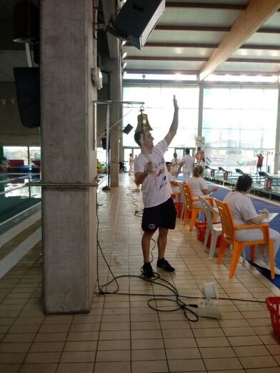 Martin Carrera, Record Gallego premaster 200m. Estilos tocando la Campana que anuncia el &Eacute;xito
