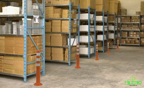 Instalaciones industriales con delimitación de paso mediante bolardos / 3milenio.es