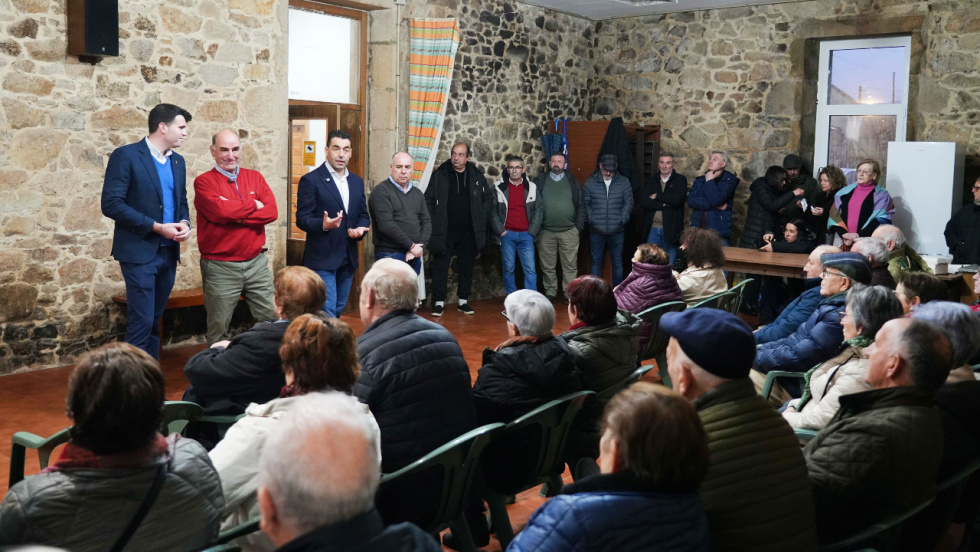 La Diputación de Pontevedra destina 3,24 millones a colectivos vecinales y comunidades de agua para 2026