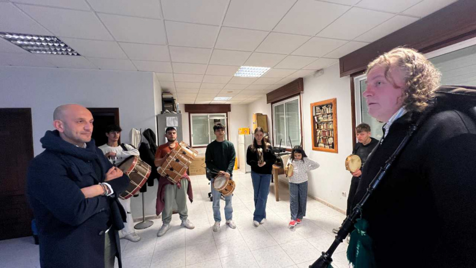 O Porriño informa a sus asociaciones de la línea de ayudas de Deputación