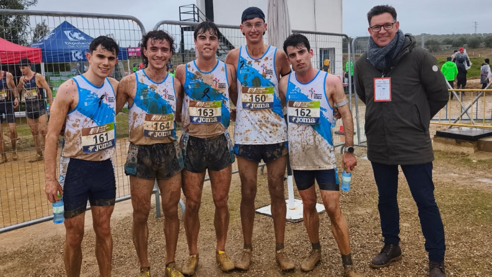 Galicia regresa de Córdoba con un botín histórico de nueve medallas en campo a través