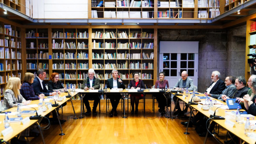 El presidente de la Xunta defiende la protección de la cultura gallega como 