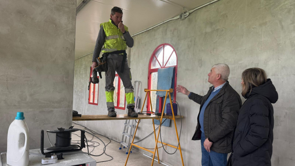 Ponteareas crea un gimnasio y una senda segura en el complejo deportivo de Pardellas