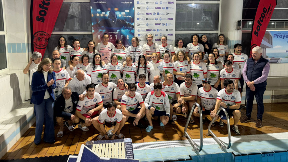 El Club Natación Ponteareas revalida su hegemonía en el Campeonato Gallego Máster de Invierno