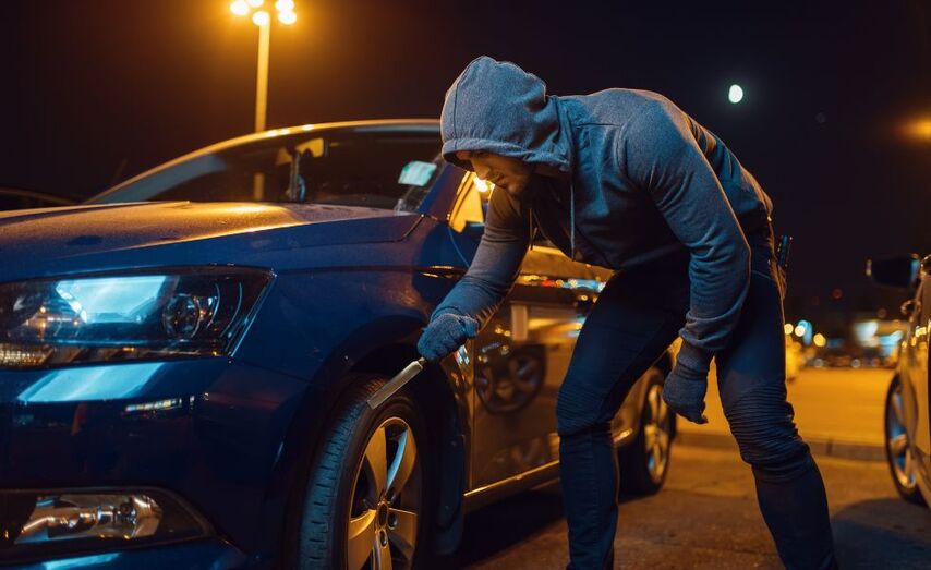 12,3 millones de automovilistas (45%) afirman haber sufridov andalismo en sus coches en alguna ocasi&oacute;n  |Image licensed by &copy; Ingram Image