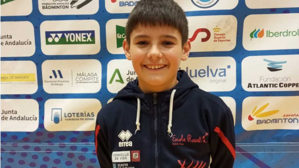 El vigués Álvaro Gómez, subcampeón internacional de bádminton sub-15 en Málaga