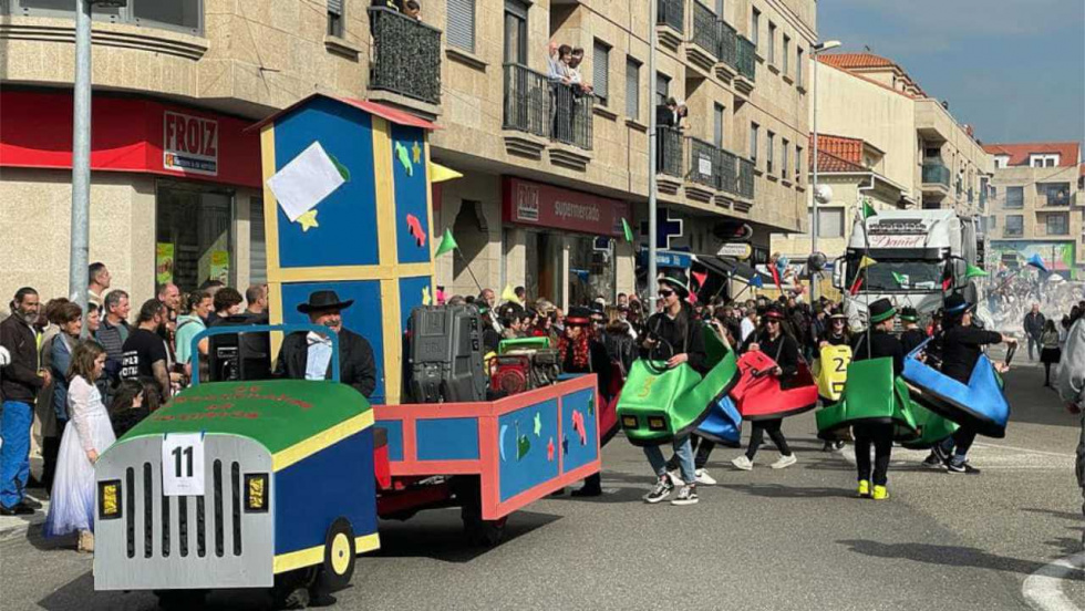 Casi 1.100 disfraces tomarán O Rosal este domingo en un Entroido récord de participación