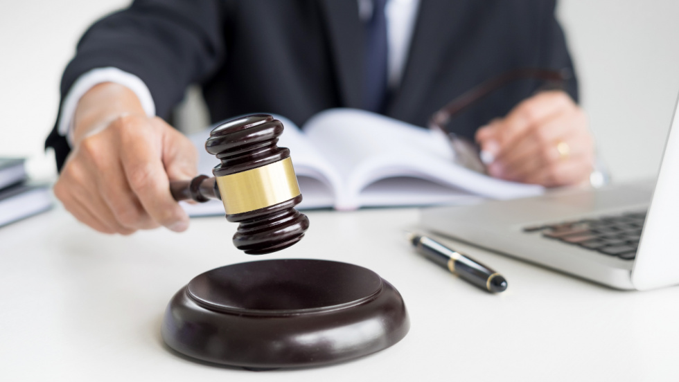 Un banco deberá reintegrar casi 300.000 euros a un cliente por transferencias fraudulentas