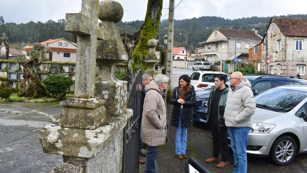 Mos invertirá más de 100.000 euros en la iglesia y el cementerio de Pereiras