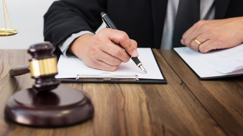 La Audiencia Nacional propone juzgar a dos directivos y al capitán del 'Villa de Pitanxo' por 21 homicidios por imprudencia