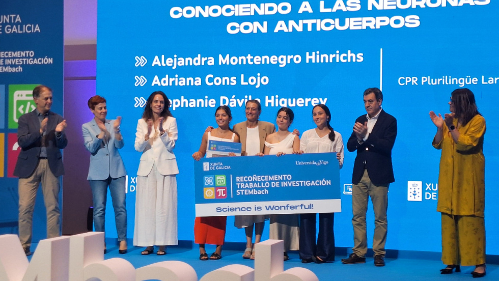 El Colegio Lar conquista Bruselas: sus jóvenes científicas brillan en Europa