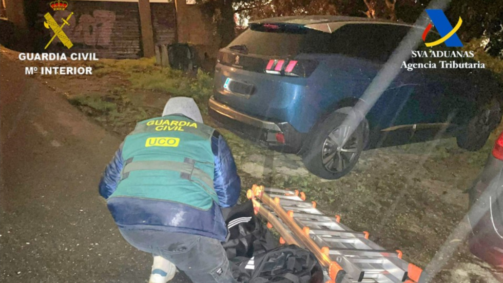 Intervienen 80 kilos de cocaína ocultos en un contenedor en el puerto de Vigo y detienen a dos albaneses