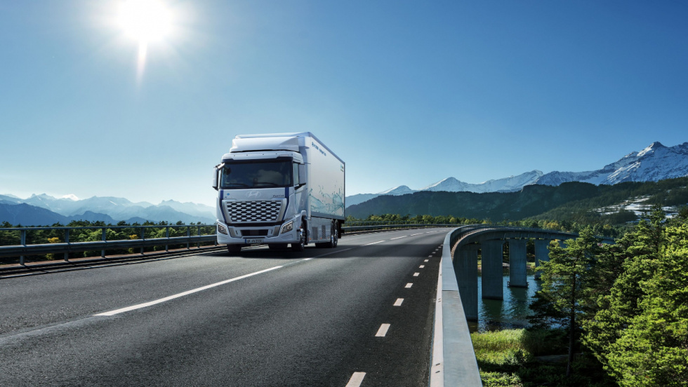 La flota de camiones de hidrógeno XCIENT de Hyundai alcanza los 20 millones de kilómetros en Europa