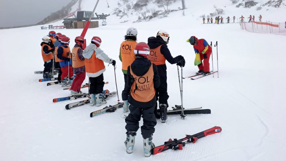 Escolares de Mos disfrutan de tres días de esquí en Leitariegos