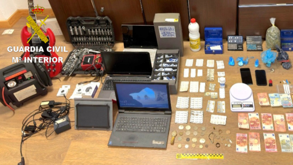 Desarticulado un punto de venta de drogas en O Grove que operaba desde hace más de un año