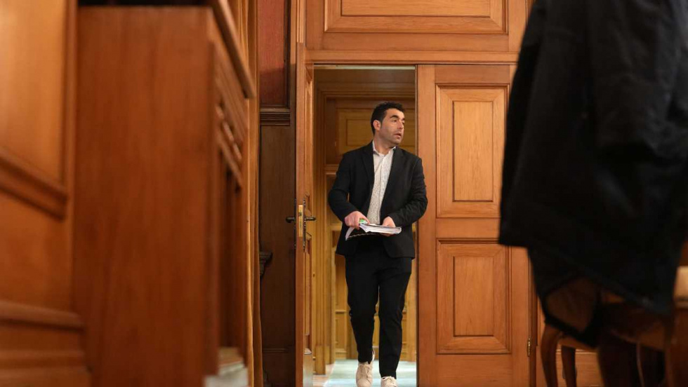 Un millón de euros para domar la curva de Baredo