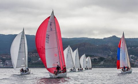 Las tres pruebas previstas se disputarán en la bahía de Baiona. /&copy; Rosana Calvo