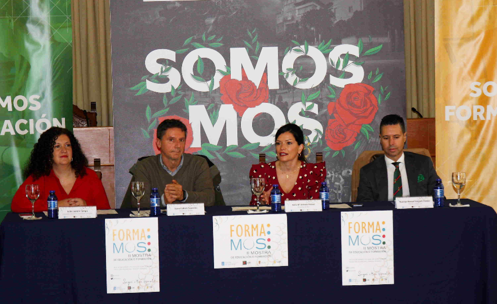 Julia Loureiro, Nidia Arévalo, Xurxo Collazo e Rodrigo Salgado hoxe na presentación da feira / Imaxe Xornal21