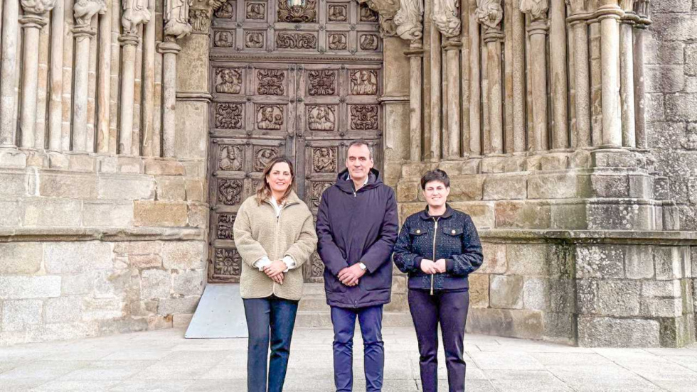 La Catedral de Tui estrenará una iluminación LED que realzará su imagen nocturna