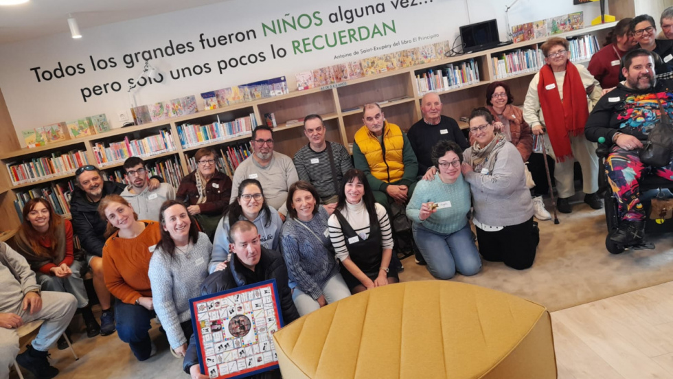 Alento se inspira en el club de lectura inclusivo de Mos para replicar la experiencia en Vigo