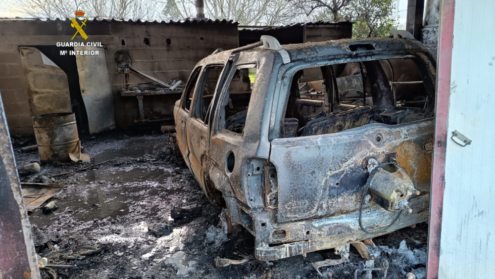 Detenido en Tomiño por quemar una nave con maquinaria valorada en 150.000 euros
