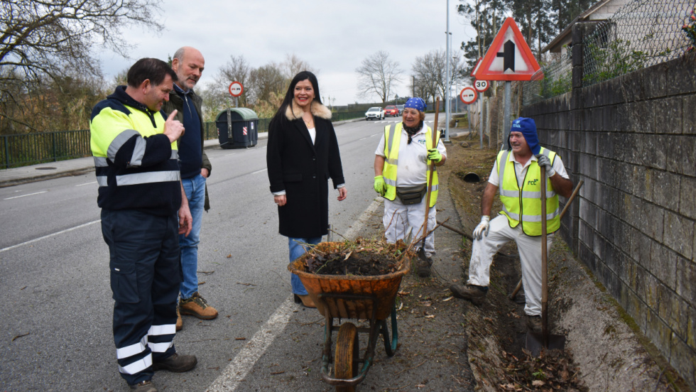 Mos refuerza la limpieza viaria con un equipo de 10 personas