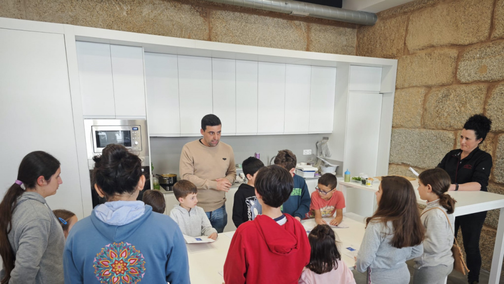 DJ, fotografía y cocina: así se forja el talento joven en Ponteareas