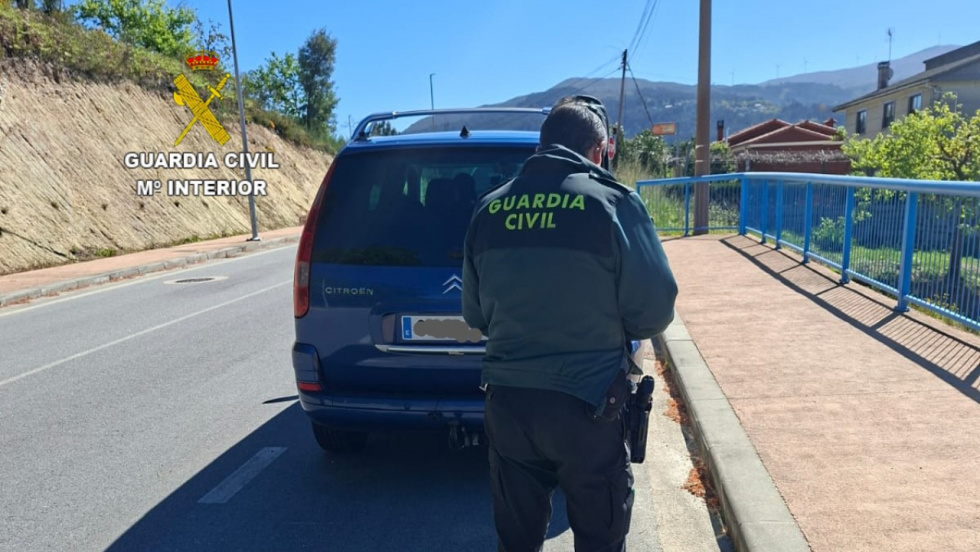 Pillado por la Guardia Civil cuando hacía de 