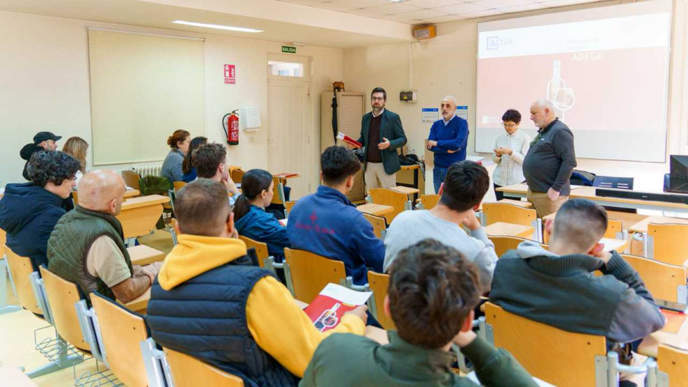 La Xunta impulsa la seguridad en las bodegas de Ponteareas con talleres formativos