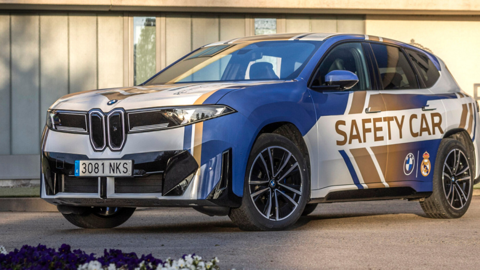El nuevo BMW iX3 ejercerá de safety car para el Real Madrid en el derbi