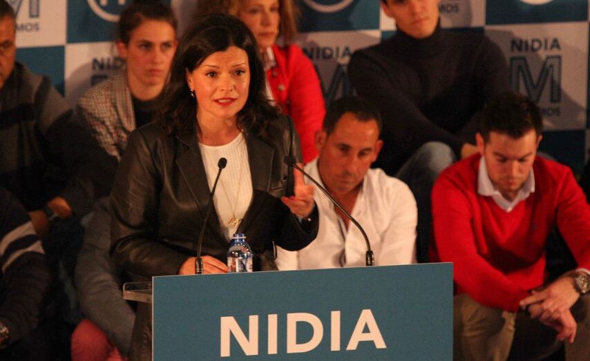 Ar&eacute;valo emocionada ante o auditorio