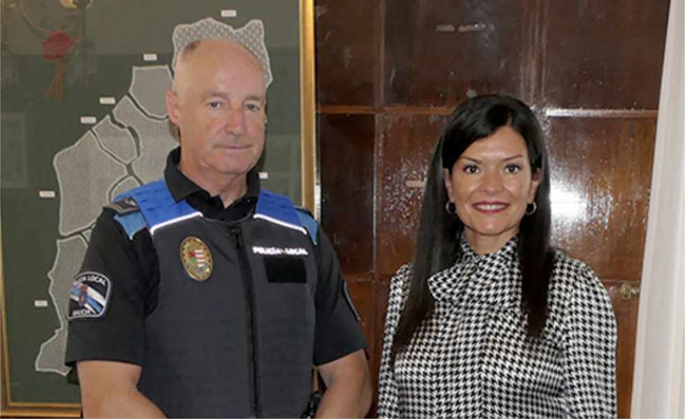 A alcaldesa de Mos, Nidia Arévalo, co Xefe da Policía Local de Mos, Gerardo Álvarez