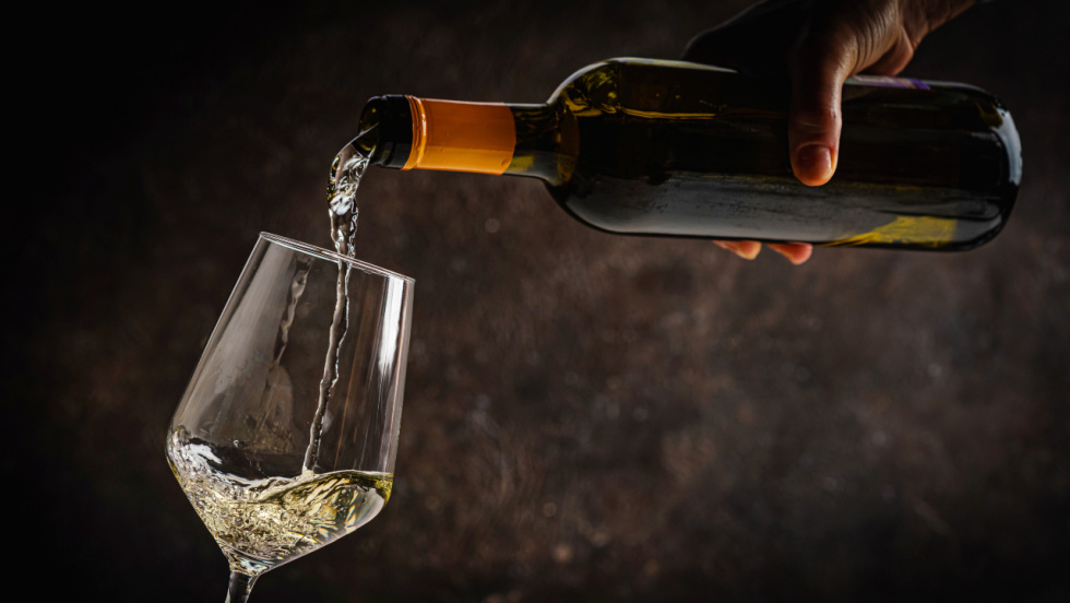 El corcho natural sigue siendo el cierre preferido para el 70% de las botellas de vino en el mundo