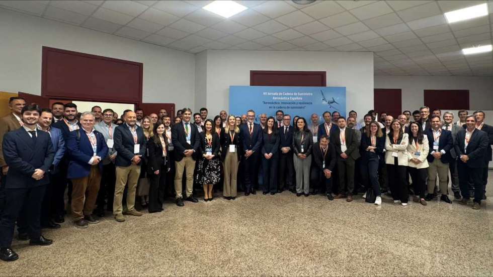 La Xunta refuerza su apoyo al sector aeronáutico gallego como motor industrial