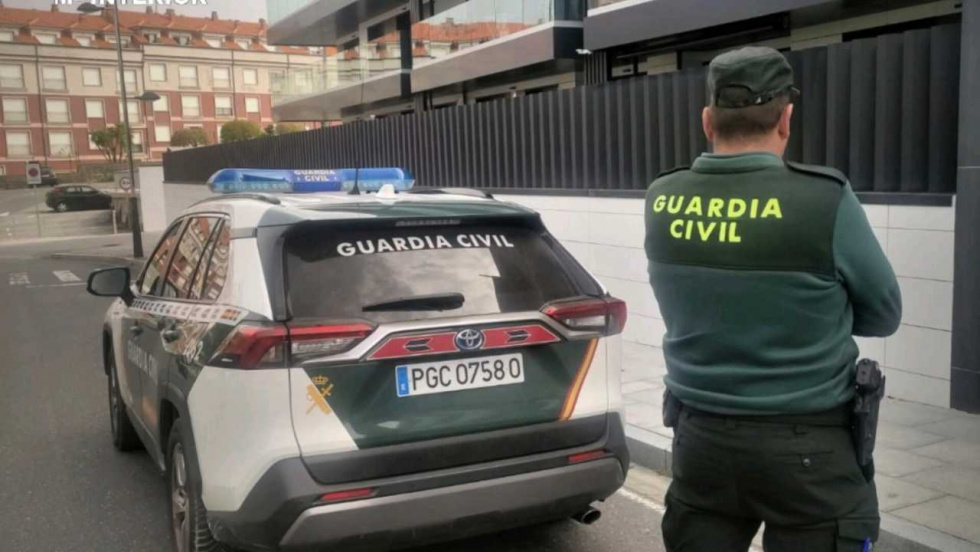 Se investiga una estafa en el alquiler de una vivienda turística en Sanxenxo con identidad falsa