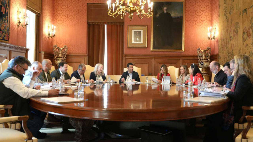 La Deputación aumenta a 600.000 euros las ayudas al deporte náutico en Pontevedra