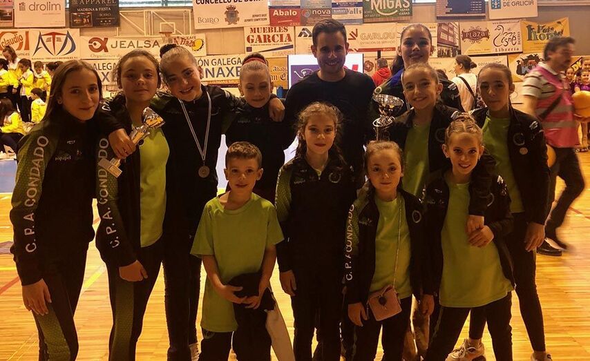 Patinadores CPA Condado y Edu Caride.