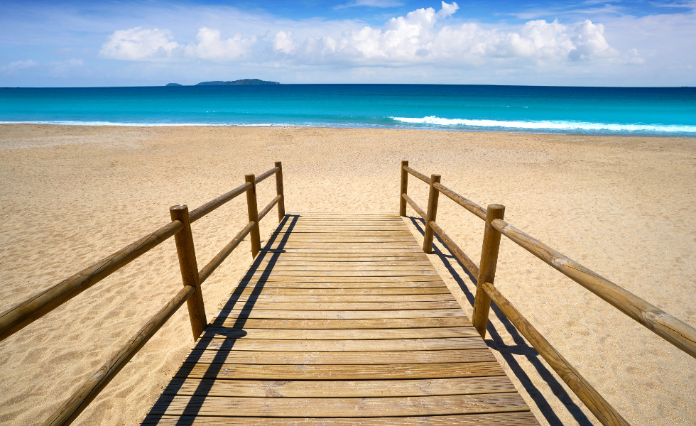 Galicia consolida su tercer puesto en banderas azules con 118 playas galardonadas, diez más que en 2025