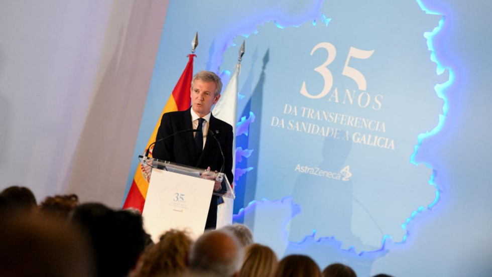 35 años de sanidad pública en Galicia: de 20.000 a 48.600 profesionales
