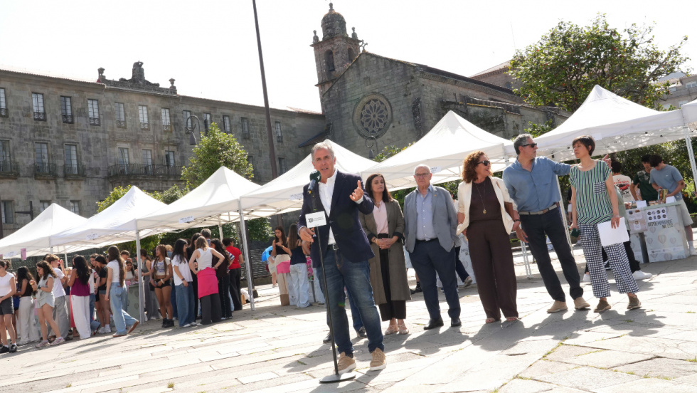 Más de 300 alumnos llenan la Ferrería con sus cooperativas escolares en el broche final del programa DepoEmprende