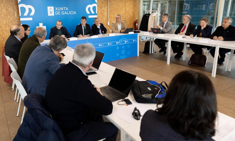 A Coruña y Vigo tendrán profesores asociados para descentralizar Medicina