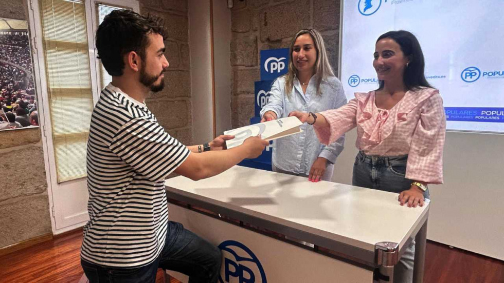Raúl Santamaría, proclamado candidato único a presidir Novas Xeracións en Pontevedra