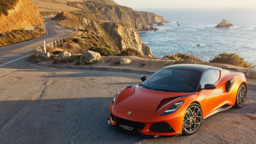 Lotus lleva al extremo su deportivo con el Emira 420 Sport: el más ligero y potente jamás fabricado