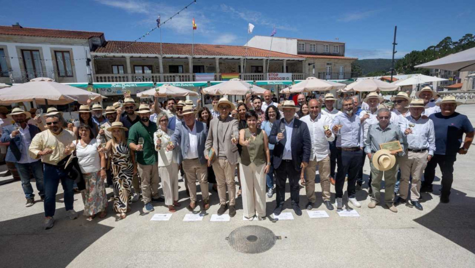 El vino de Rías Baixas vuelve al Rosal en julio con su gran cita en la Praza do Calvario