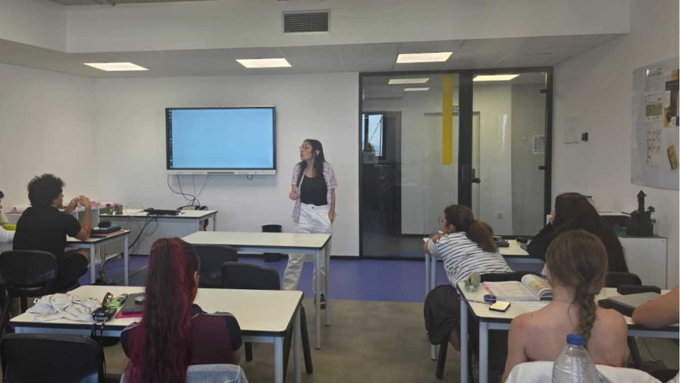 Estudiantes de Integración Social conocen el labor del CIM de Mos
