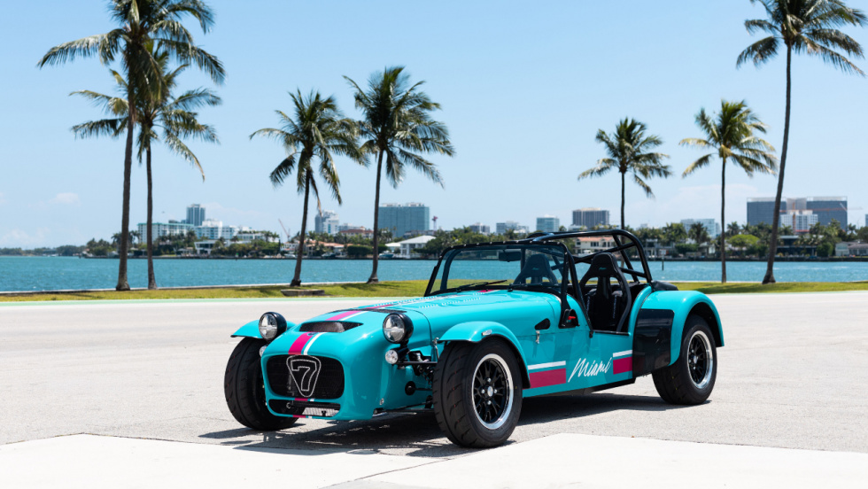 Caterham desvela en Miami una edición especial del Seven con solo 12 unidades