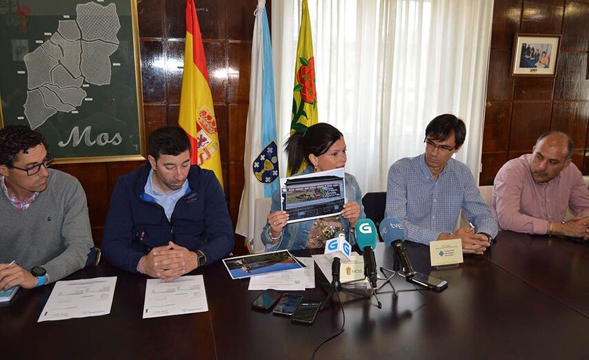 Imaxe da rolda de prensa na que se denunciaban os feitos