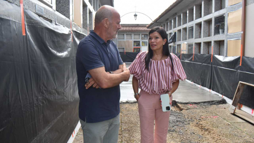 Mos inicia las obras de mejora del atrio de la iglesia de Pereiras con 101.476 euros