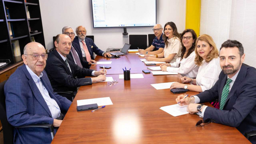 La Comisión de Heráldica da luz verde al nuevo escudo y bandera de O Porriño