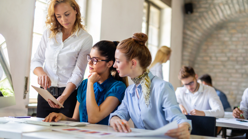 Los cursos de verano permiten especializarse en IA, marketing digital y emprendimiento